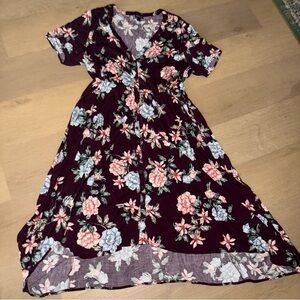 Torrid floral short sleeve dress size 1X purple white pink button up v neck